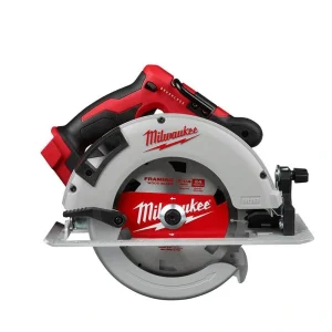 Milwaukee M18 18V Lithium-Ion Brushless Cordless 7-1/4 in. Circular Saw (Tool-Only)