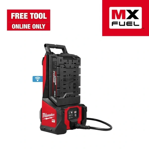 Milwaukee MX FUEL High Cycle Concrete Vibrator Kit with (2) FORGE XC 8.0 Batteries and (1) MX FUEL Super Charger